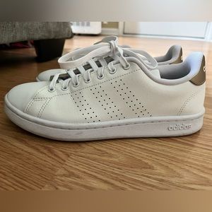 Adidas cloud foam sneakers